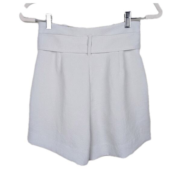 WILFRED Aritzia Belted Paperbag Short in Light Blue Crepette High Rise Women's 4 - Picture 3 of 6